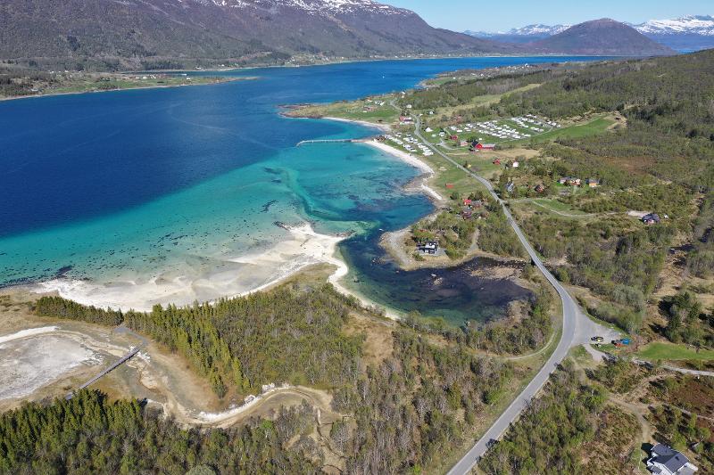 Stornaustet p&aring; Sand p&aring; Tjeld&oslash;ya 