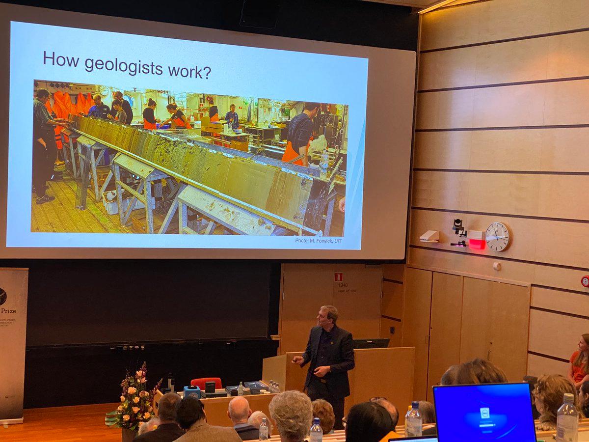 From the seminar in 2020, when the leader of Department of geosciences, Matthias Forwick, gave an overview.  