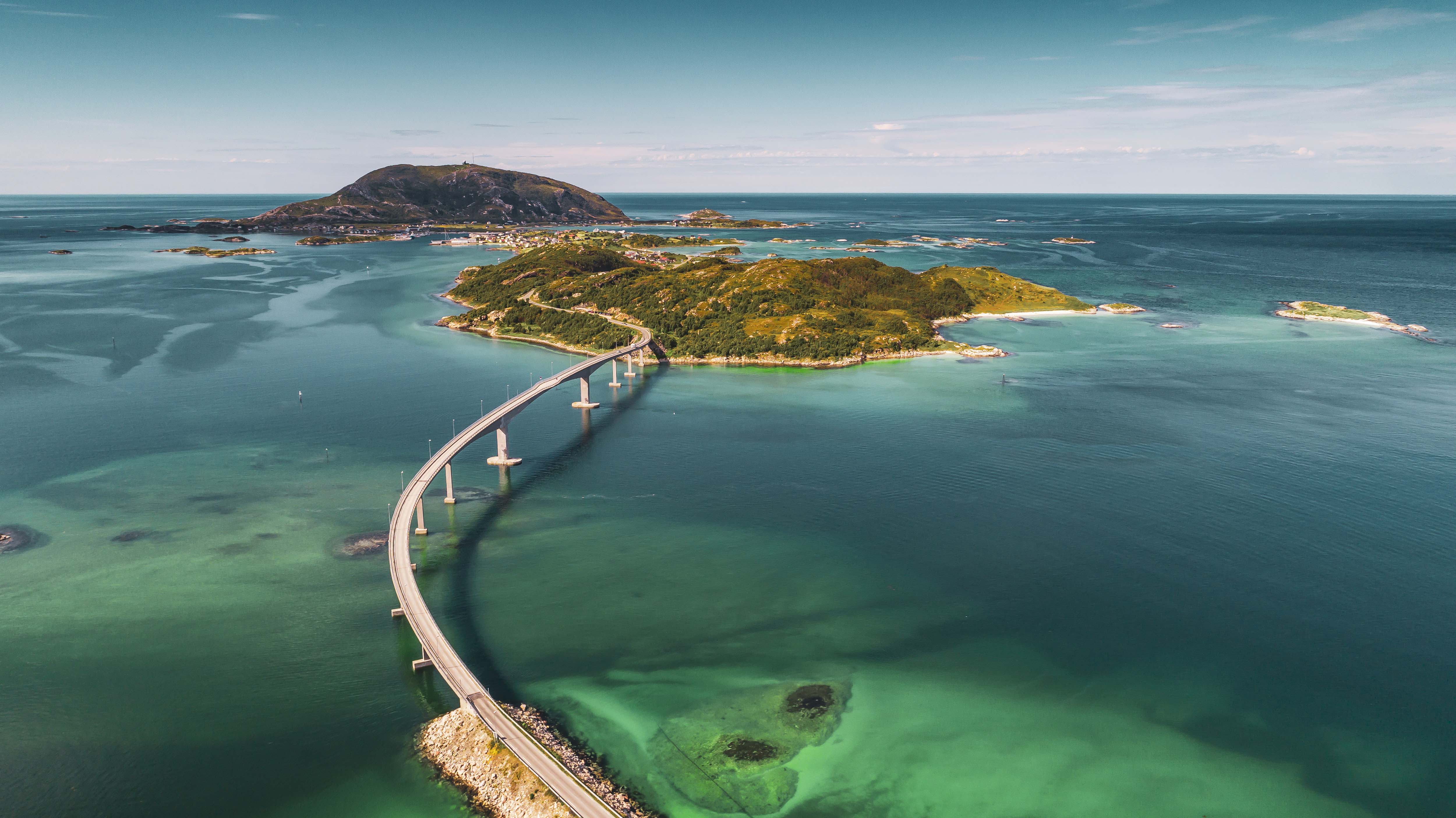 Sommar&oslash;y