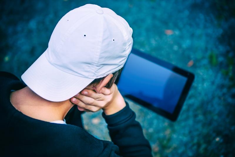 26538025-teenager-with-a-tablet.jpg