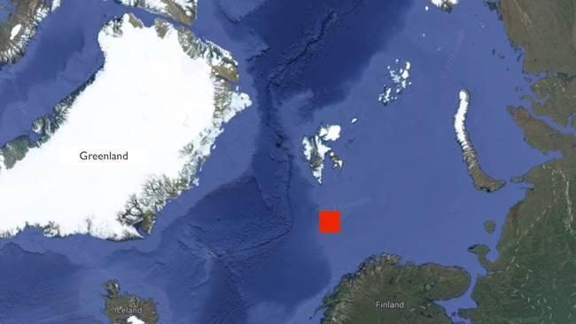 Vulkanen ligger s&oslash;r for Bj&oslash;rn&oslash;ya i Barentshavet.  GRAFIKK: UIT