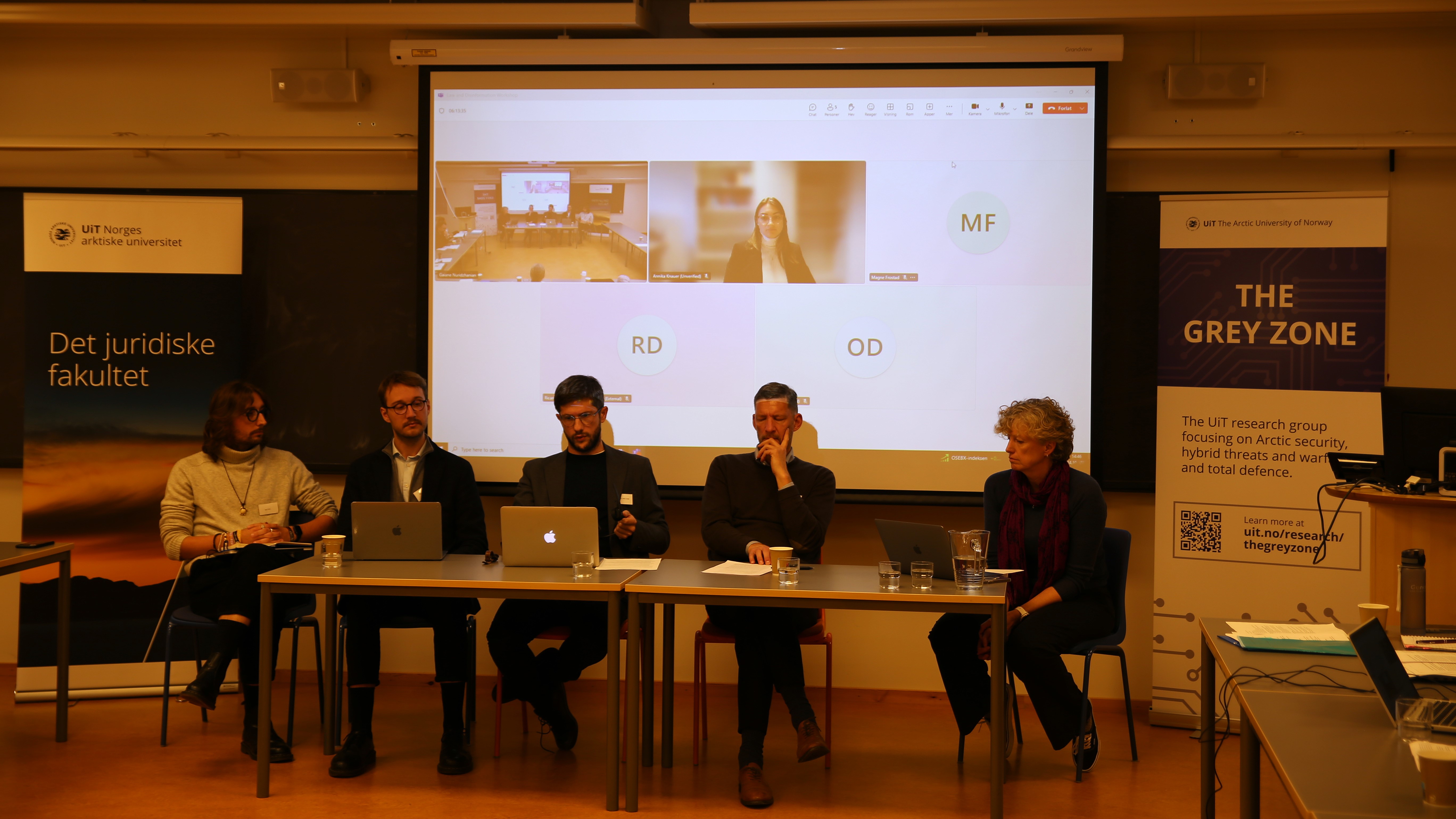 Professor Gunhild Hoogensen Gj&oslash;rv (moderator), Pontus Winther, Miguel Jo&atilde;o Costa, Nikolas Sabj&aacute;n and Igor Hron is sitting in front of the room in panel number three of the workshop