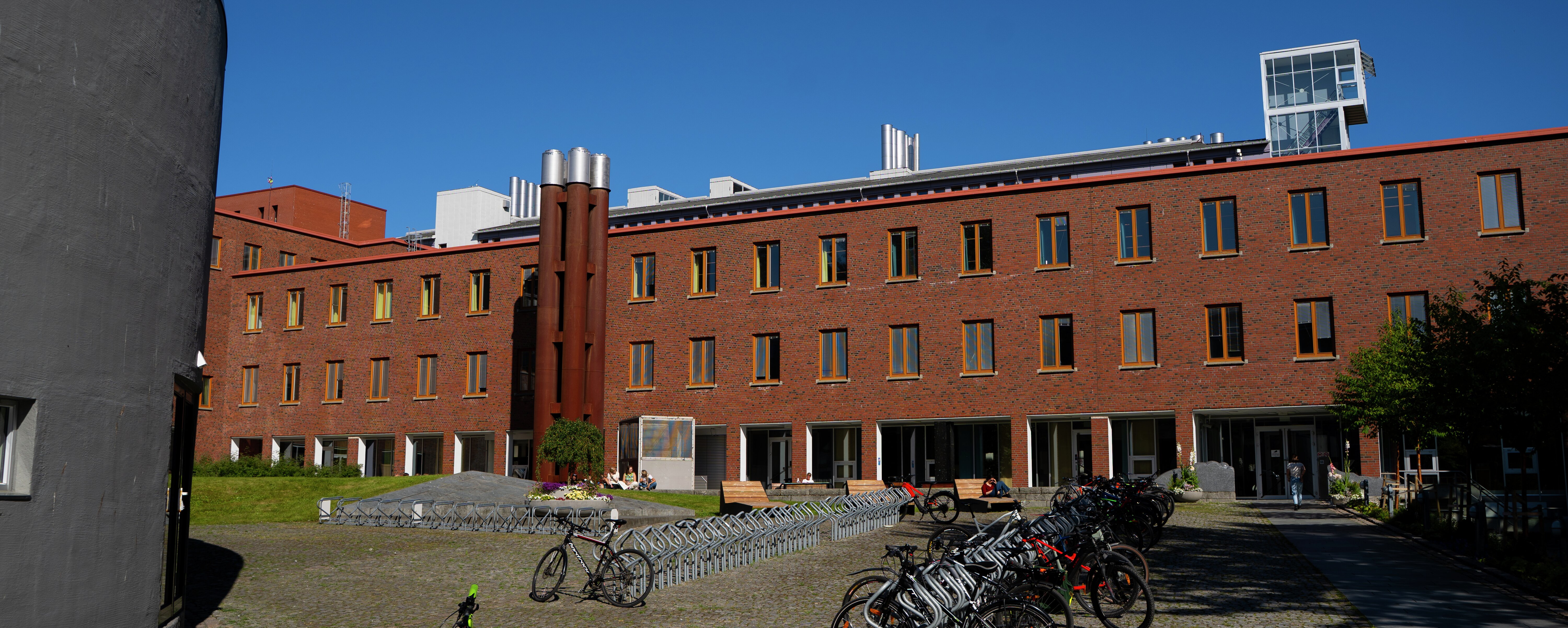 crop_fe5_u8L0_081b8647-6c08-4b2c-8692-df1c7f533b1f.jpg