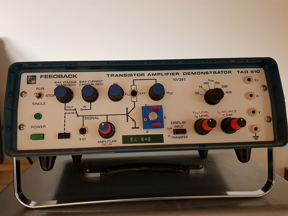 Bilde av Feedback transistor forsterker demonstrator