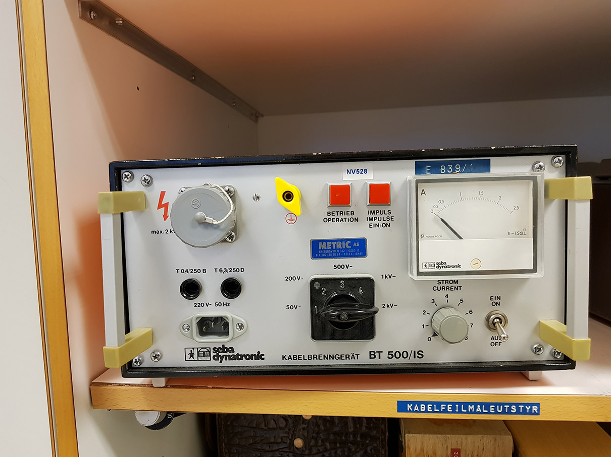 Bilde av Seba dynatronic instrument for å finne kabelfeil