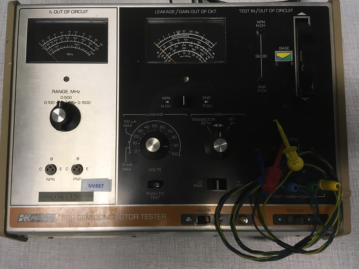 Bilde av BK Precision 530 Semiconductor tester